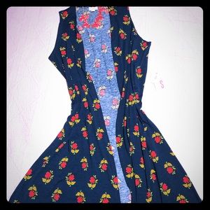 NWT LuLaRoe “Joy” Navy Floral Sleeveless Cardigan